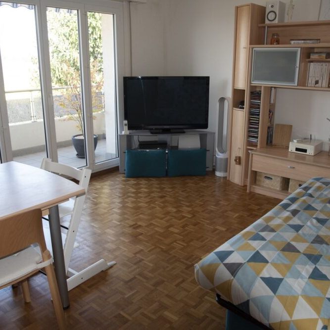 Calme et verdoyant – 3.5 pièces au 3ème étage avec balcon - Photo 1