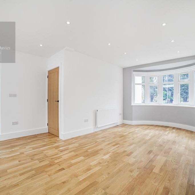 5 bedroom semi-detached house to rent - Photo 1