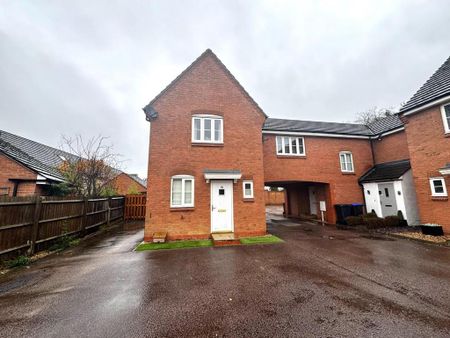 2 bedroom semi-detached house to rent - Photo 4