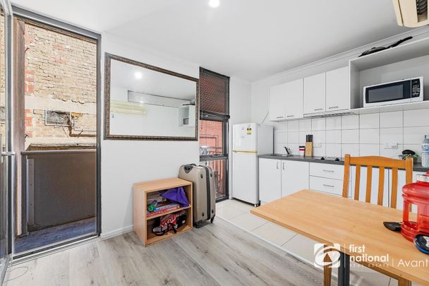 Furnished Two Bedroom Apartment in CBD! - Photo 1