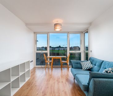 Weavers Hall, Levmoss Park, Leopardstown, Dublin 18, D18 F896 - Photo 5