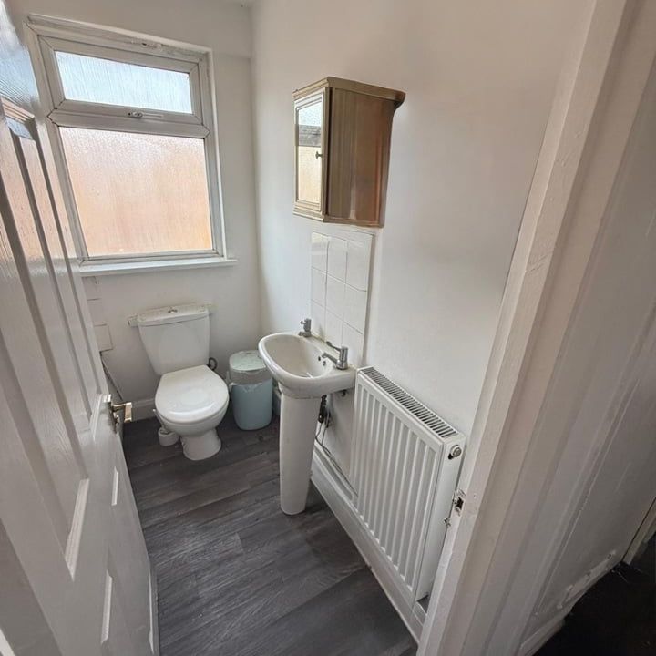 2 Bed Flat, London, HA3 - Photo 1