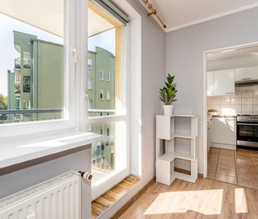 Przestronna kawalerka, oddzielna kuchnia, balkon 30.4 m² - Фото 5