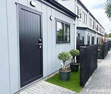 Sunny modern Living 2 bedroom in Māngere East - Photo 5