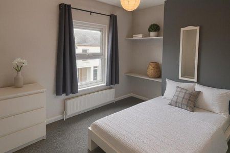 3 bedroom house share to rent - Photo 2