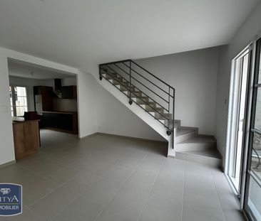 Location Maison 5 pièces 105m² LE TEIL 07400 - Photo 4