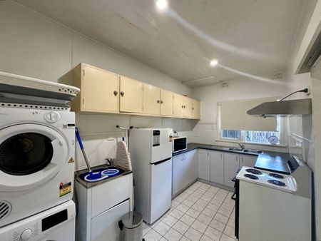 3/21 Baron Street - Photo 2