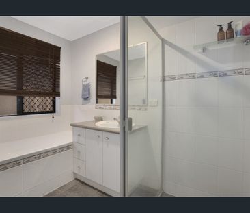 Affordable Family Living in Springfield Lakes - Photo 6