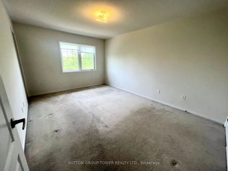 Property For Lease | W9237171 - Photo 3