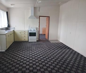 Cosy One bedroom home on working orchard - Photo 3