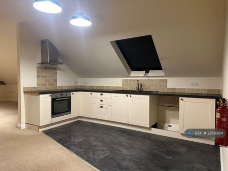 1 bedroom flat to rent - Photo 2