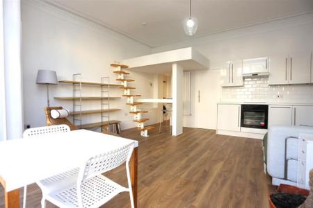 Studio to rent - Photo 4