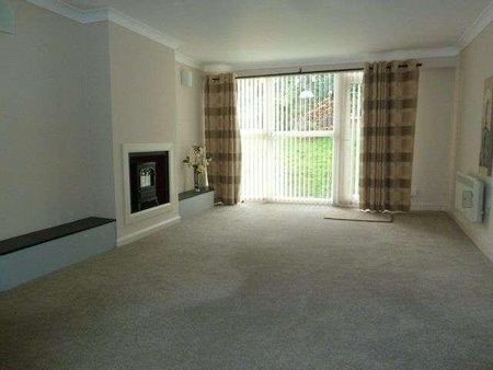 Pages Close, Riland Court Pages Close, B75 - Photo 2