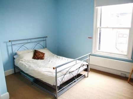 Lorraine Avenue, Fulwood, Preston - Photo 5