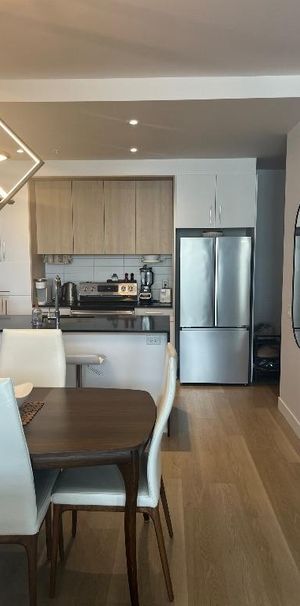 3 1/2 à louer avec stationnement intérieur - Photo 1