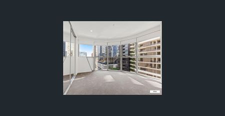 Dwell - Newstead's Inner Beauty - 2 bedrooms, 2 bathrooms with city views - $875 per week - Photo 3