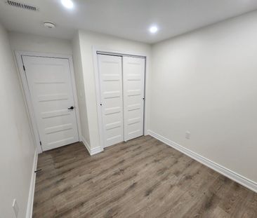 For Lease - 203 Rockledge Drive Unit# Lower, Hamilton, Ontario - Photo 2