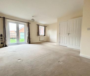 3 bedroom semi-detached house to rent - Photo 2