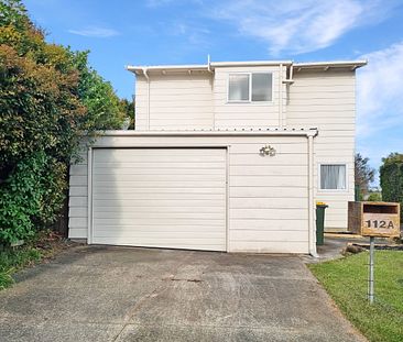 Te Atatu South - Photo 1