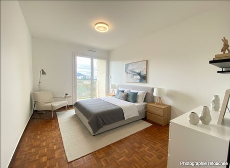 A louer, T3 rénové avec terrasse, vue mer, Résidence Michelet-de-Lattre (Marseille 9), - Photo 4