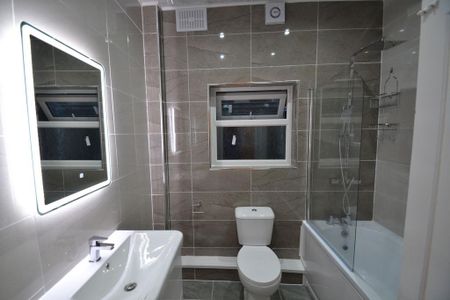 5 bedroom house to rent - Photo 2