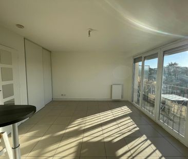 Location Appartement 1 pièce 27m² TOULOUSE 31500 - Photo 1