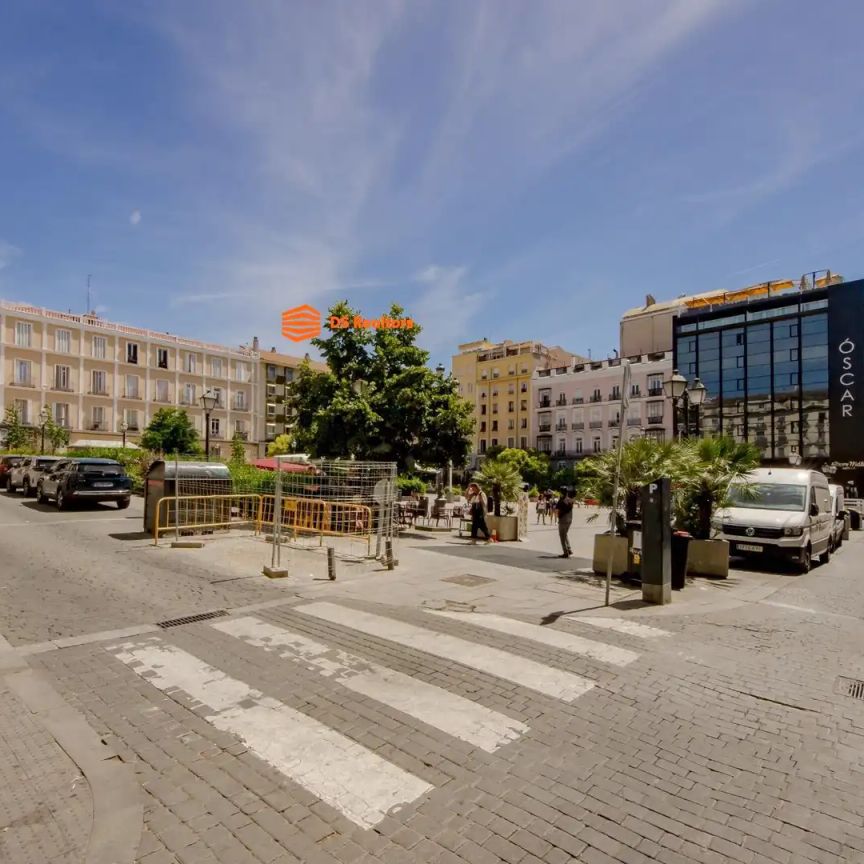 Madrid - Photo 1