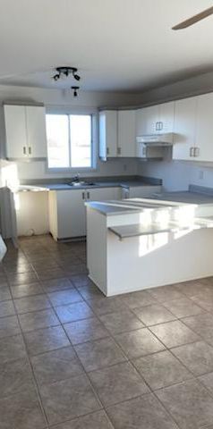 Logement à louer 5 1/2 : St-Lin, 622 du parc ( 1450$mois) - Photo 1