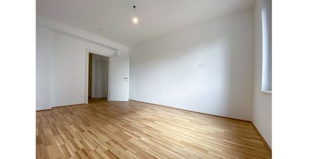 großzügige 2-Zimmer Wohnung mit 9 m² Balkon - Photo 2
