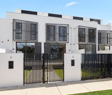 Luxury Three-Storey Townhouse in the Heart of McKinnon Secondary Co... - Photo 2