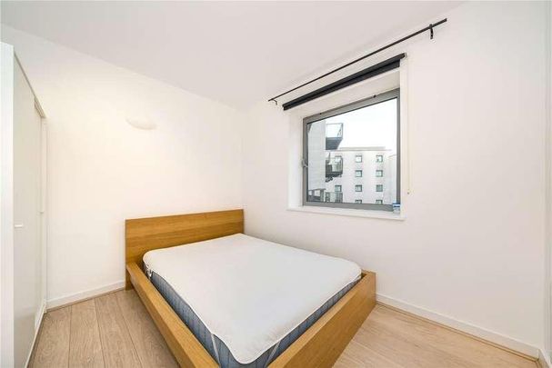 Washington Building, Deals Gateway, SE13 - Photo 1