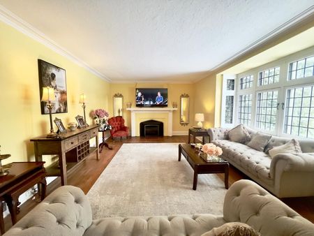 For Lease - 235 Dawlish Avenue, Toronto, Ontario - Photo 4