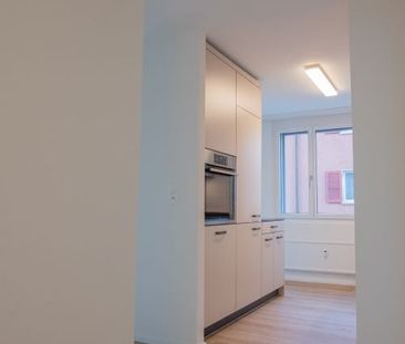 Sanierte Wohnung mit grosser Terrasse zu vermieten - Foto 5