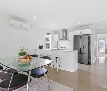 Discover Modern Living in Pimpama - Photo 2