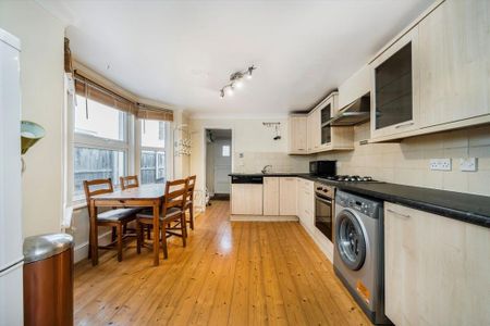 1 bedroom flat to rent - Photo 4