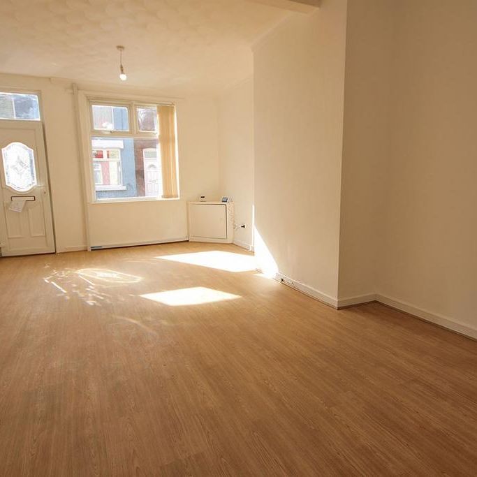 2 bedroom house to rent - Photo 1