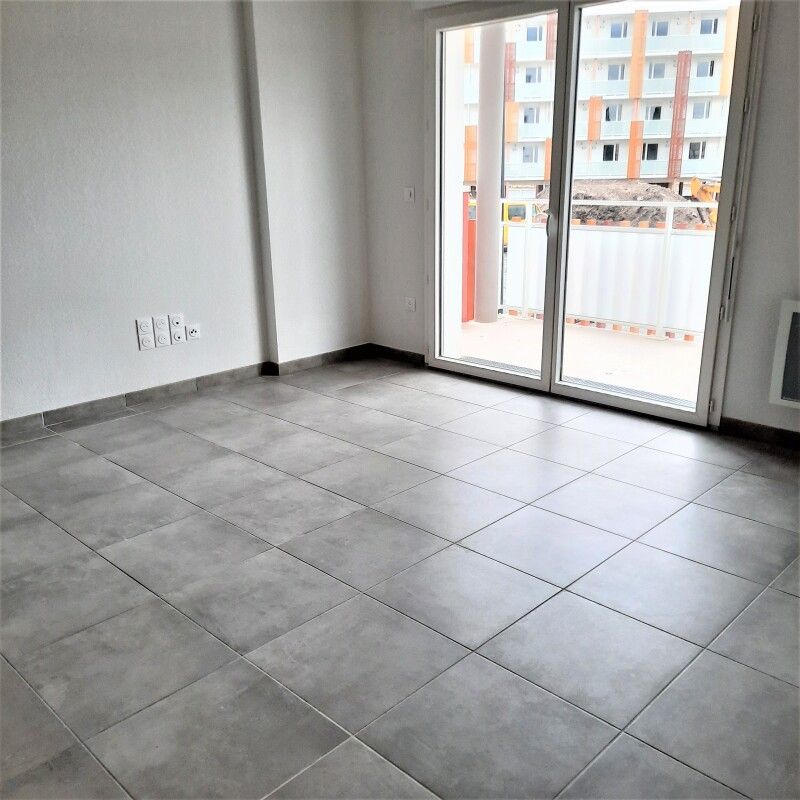 Location Appartement 2 pièces 44m² NIMES 30000 - Photo 1