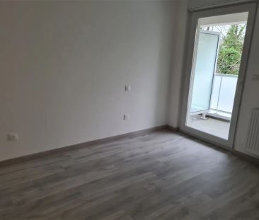 Location appartement 2 pièces - 39.8m² à Valenciennes (59300) - Photo 2