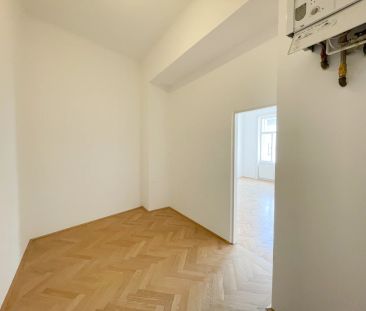 Großzügige 4-Zimmer-Wohnung mit Lift in begehrter Lage des 4.Bezirk... - Photo 2
