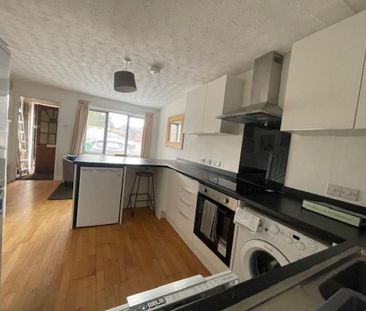 3 bedroom house to rent - Photo 3