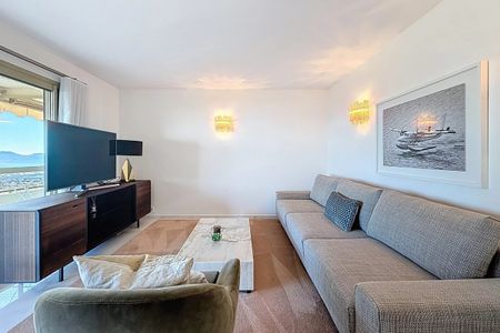 Superbe appartement de 3 pièces rénové avec vue mer - Photo 4