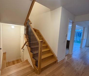 For Lease - 16 Bushwood Trail, Brampton, Ontario - Photo 6