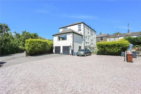 2 bedroom flat to rent - Photo 5