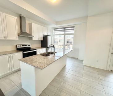 For Lease - 9 Alan Francis Lane, Markham, Ontario - Photo 6