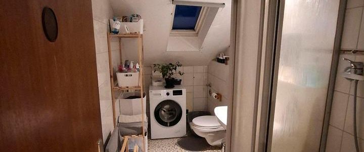 2 Zimmer Dachgeschoss Wohnung in Neuss - Foto 1