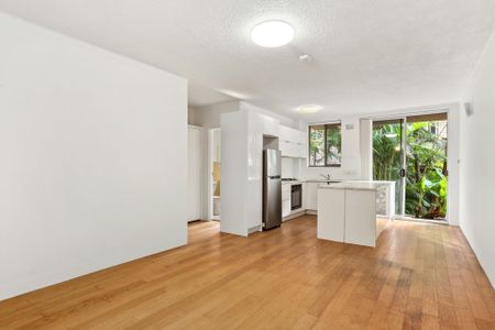 One-Bedroom Hideaway with Exclusive Courtyard Access - Photo 3