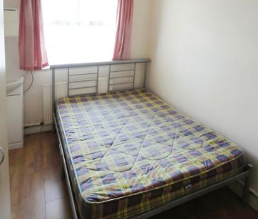 6 bedroom terraced house to rent - Photo 5