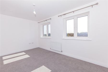 A recently built two-bedroom house featuring a private garden and driveway parking. - Photo 4