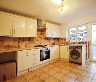 Rectory Road, Basildon, SS13 - Photo 5