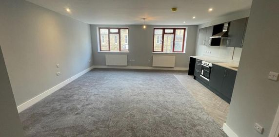 Studio to rent - Photo 2